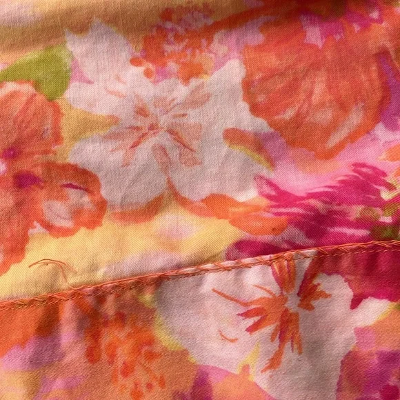 Vintage 60s 70s Peach and Magenta Floral Hawaiian Dress - Picture 5 of 6